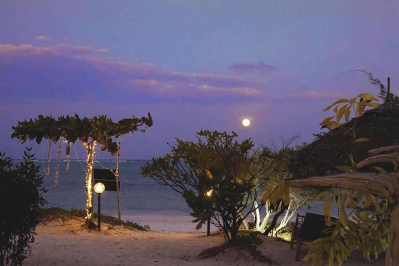 Kilimani Kwetu Beach Hotel Bwejuu Extérieur photo
